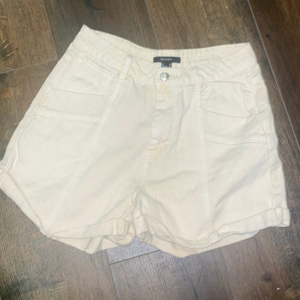 Khaki Forever 21 shorts
